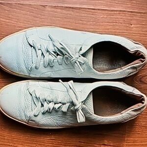 FRYE white leather sneakers shoes size 10